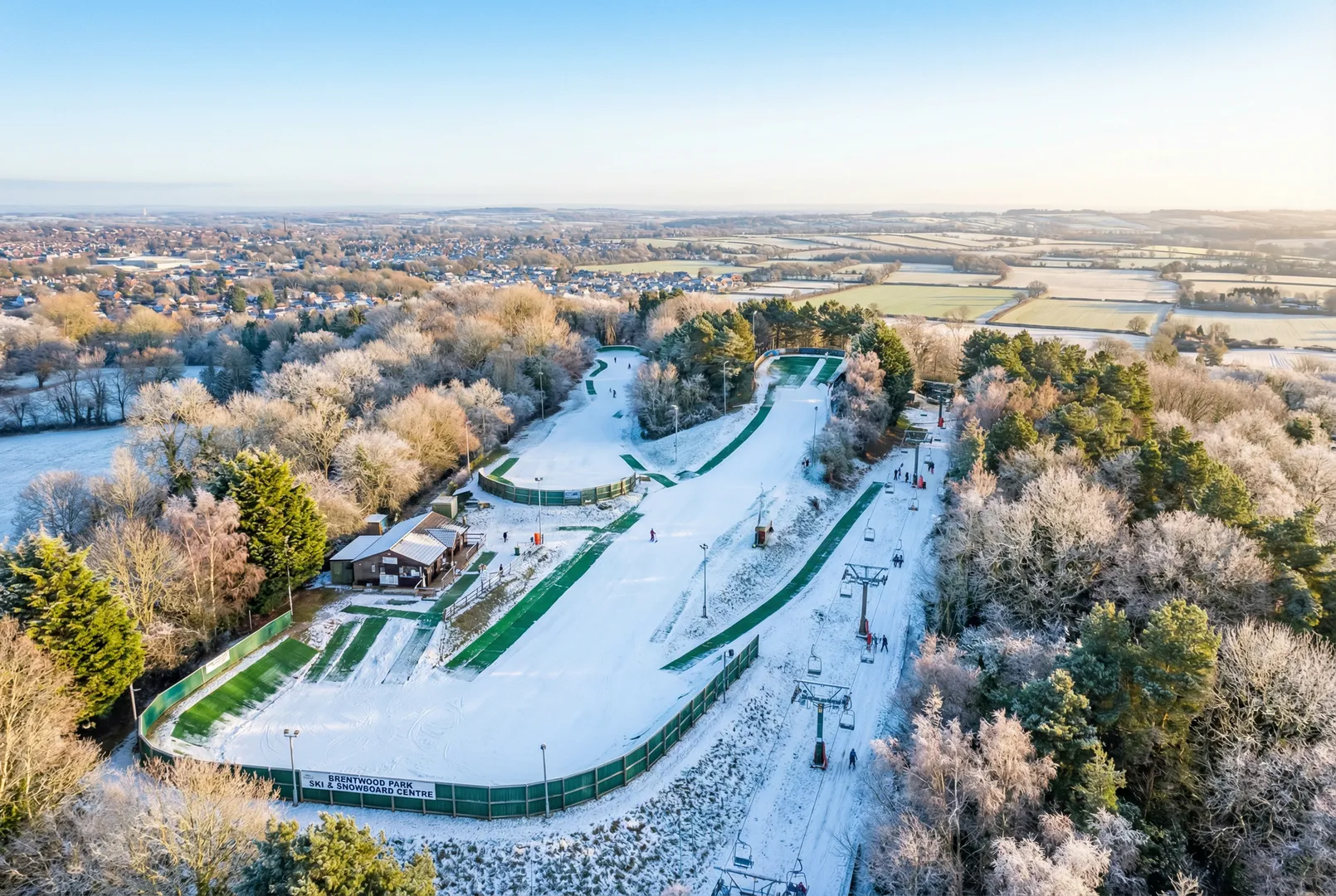 Brentwood Park Ski & Snowboard Centre